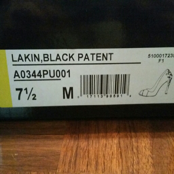 FINAL REDUCTION: NIB Sam Edelman leather pumps - Picture 8 of 9